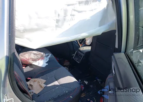 2019 Subaru Forester Sport из США, поврежденный, VIN JF2SKAPC7KH402726